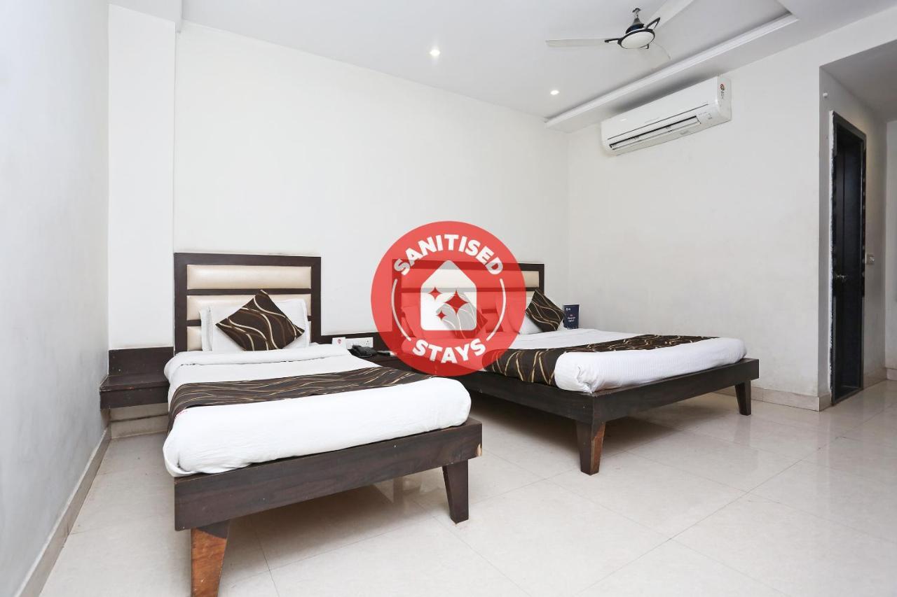 Oyo 6359 Hotel Mezbaan Regency Raipur  ภายนอก รูปภาพ