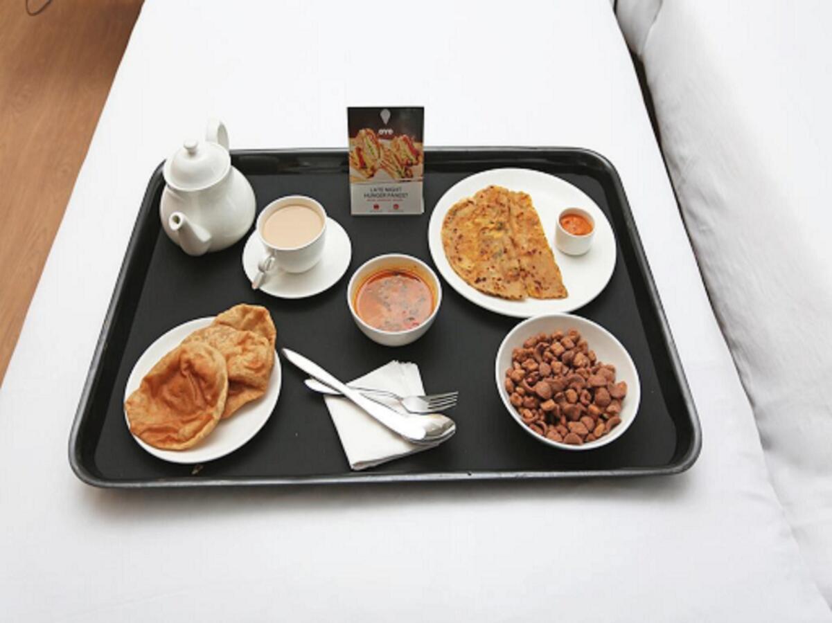 Oyo 6359 Hotel Mezbaan Regency Raipur  ภายนอก รูปภาพ